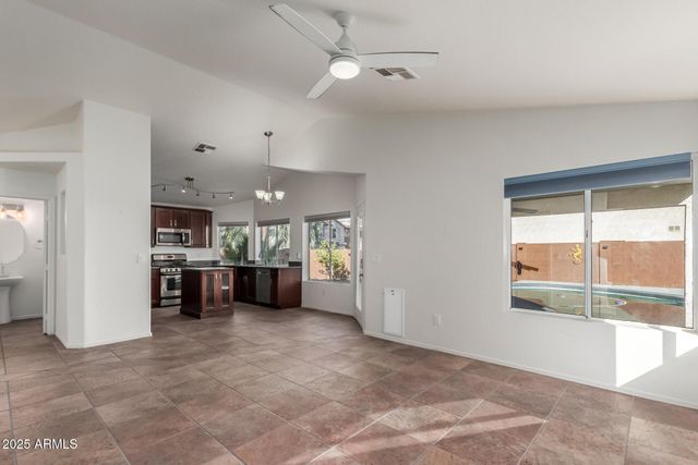 838 E ELGIN Street, Chandler, AZ 85225