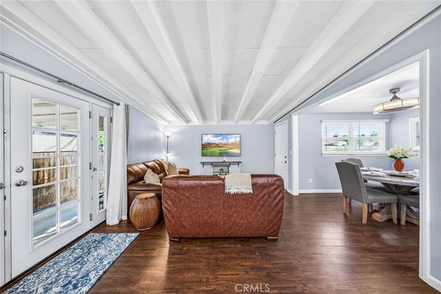 3548 Everest Avenue, Riverside, CA 92503
