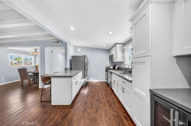 3548 Everest Avenue, Riverside, CA 92503