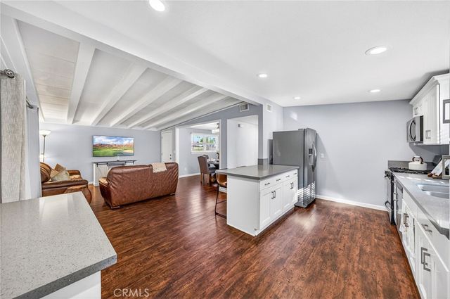 3548 Everest Avenue, Riverside, CA 92503