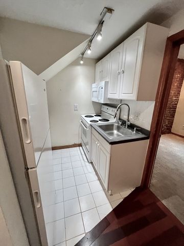 88 E. Brookline 1, Boston, MA 02118