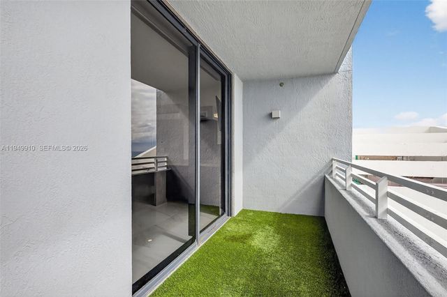 1330 West Ave 3206, Miami Beach, FL 33139