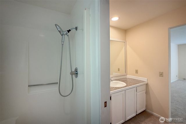 2117 227th Avenue NE, Sammamish, WA 98074