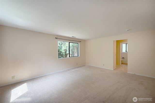 2117 227th Avenue NE, Sammamish, WA 98074