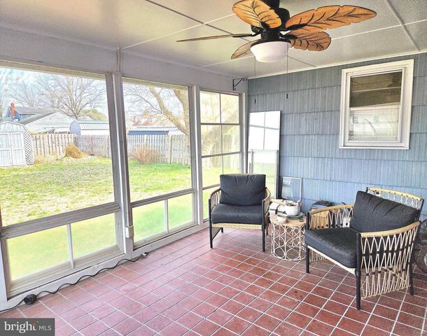 329 MAPLE AVE, Federalsburg, MD 21632