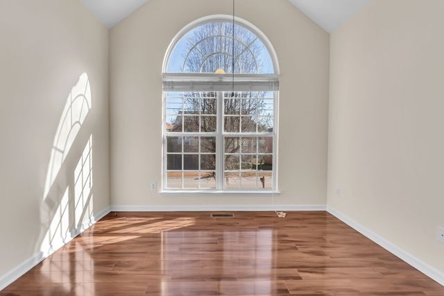 4541 Red Bark Ct, Antioch, TN 37013