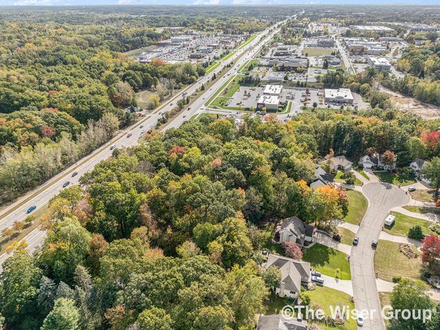 2415 E Beltline Avenue NE, Grand Rapids, MI 49525