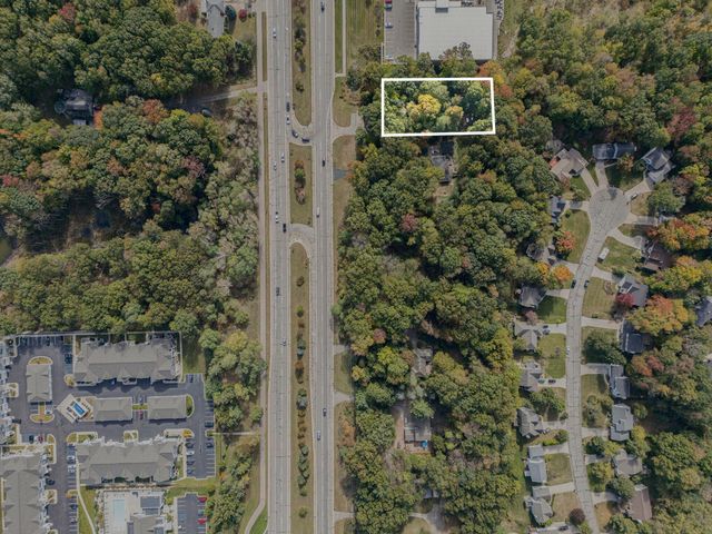 2415 E Beltline Avenue NE, Grand Rapids, MI 49525