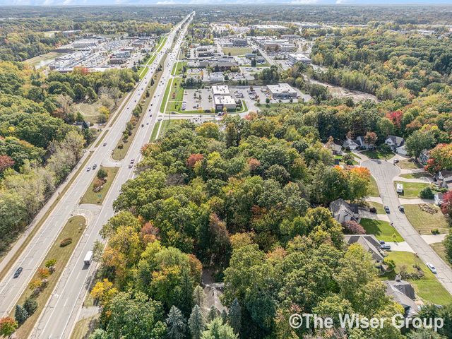 2415 E Beltline Avenue NE, Grand Rapids, MI 49525