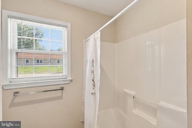 216 YORKTOWNE DR, Little Egg Harbor Twp, NJ 08087
