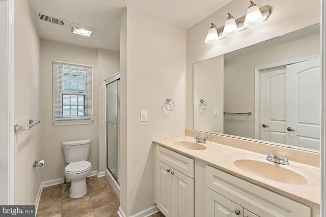 216 YORKTOWNE DR, Little Egg Harbor Twp, NJ 08087