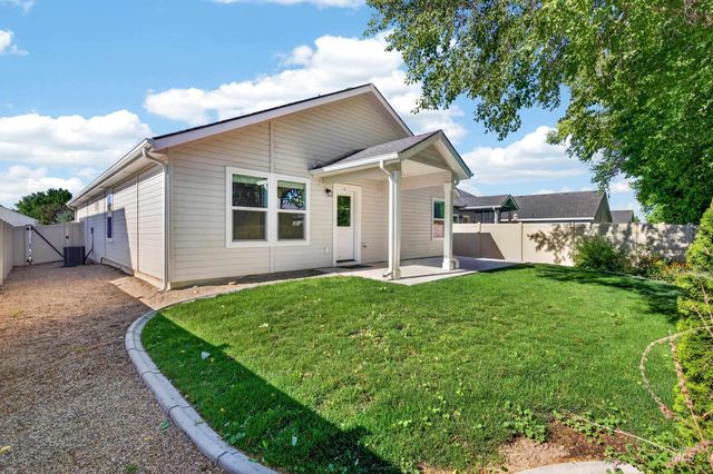 10978 W Hidden Point St, Star, ID 83669