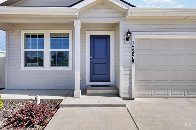 10978 W Hidden Point St, Star, ID 83669