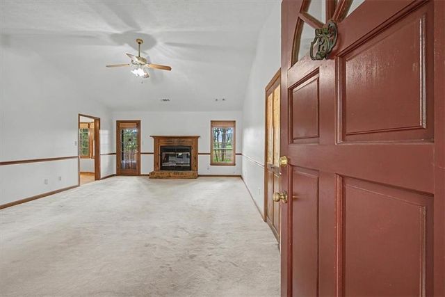 382 Indian Lake Court, Hiram, GA 30141