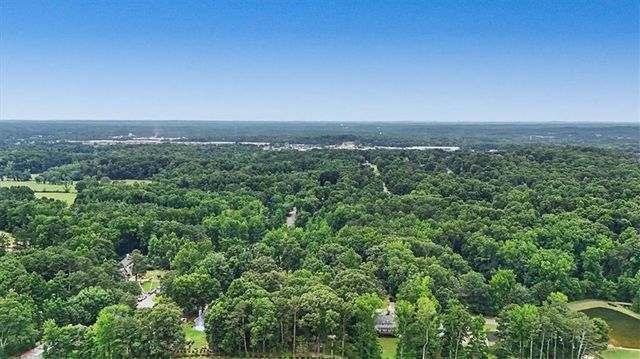 382 Indian Lake Court, Hiram, GA 30141