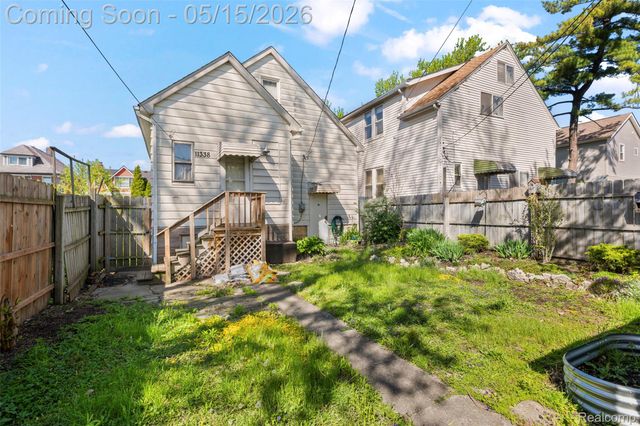11338 Lumpkin Street, Hamtramck, MI 48212