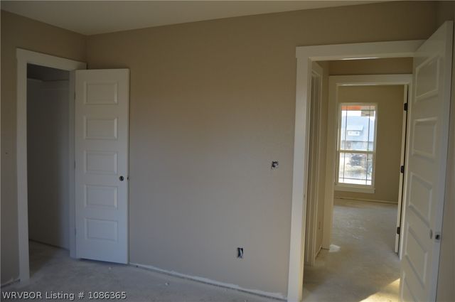 203 Blackstone Drive, Wister, OK 74966