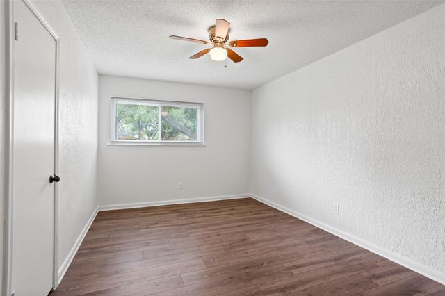 1717 Jones Street, Alvin, TX 77511