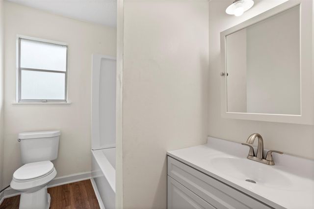 1717 Jones Street, Alvin, TX 77511