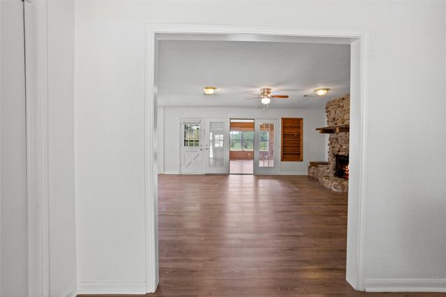 1717 Jones Street, Alvin, TX 77511