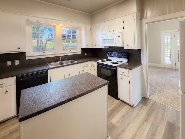 522 Old Richton Rd., Petal, MS 39465