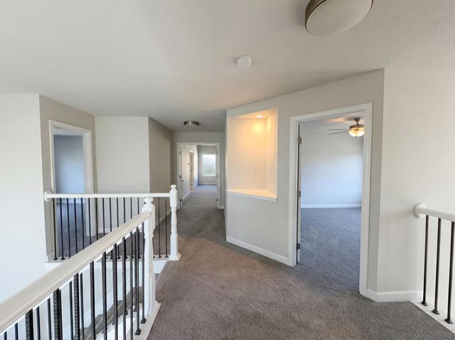 8189 Shady Maple Drive, Canal Winchester, OH 43110