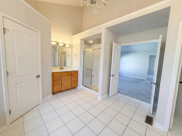 8189 Shady Maple Drive, Canal Winchester, OH 43110