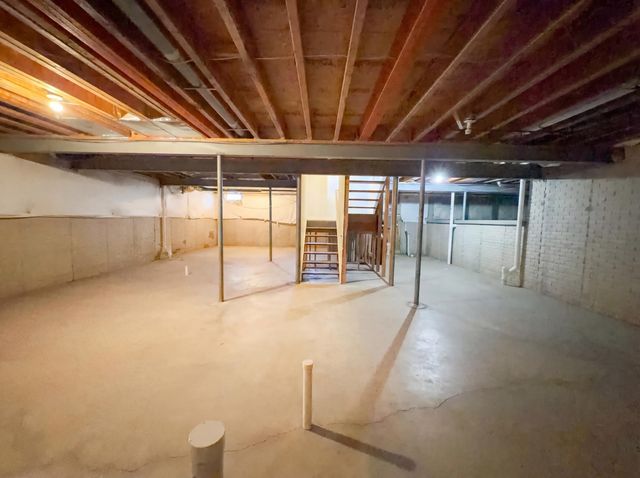 8189 Shady Maple Drive, Canal Winchester, OH 43110