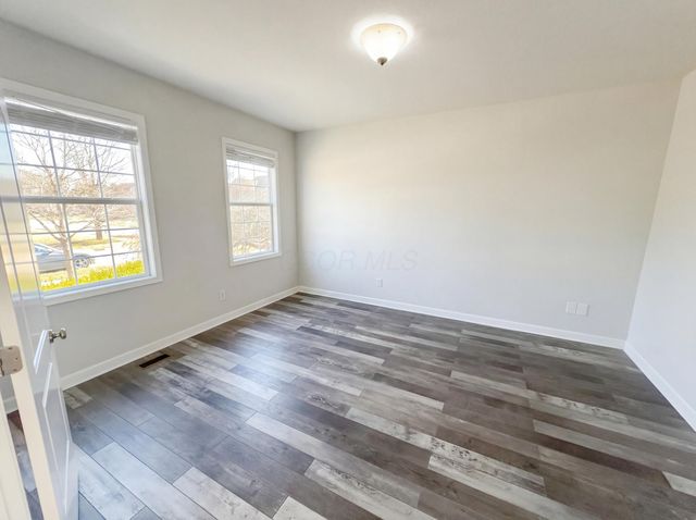 8189 Shady Maple Drive, Canal Winchester, OH 43110