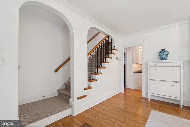 601 HILLWOOD AVE, Falls Church, VA 22042