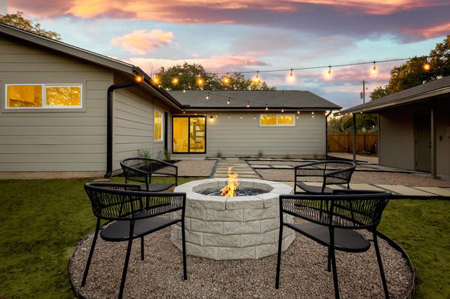 10111 Rocking Horse RD, Austin, TX 78748