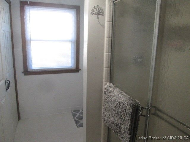 3318 Julian Drive, New Albany, IN 47150