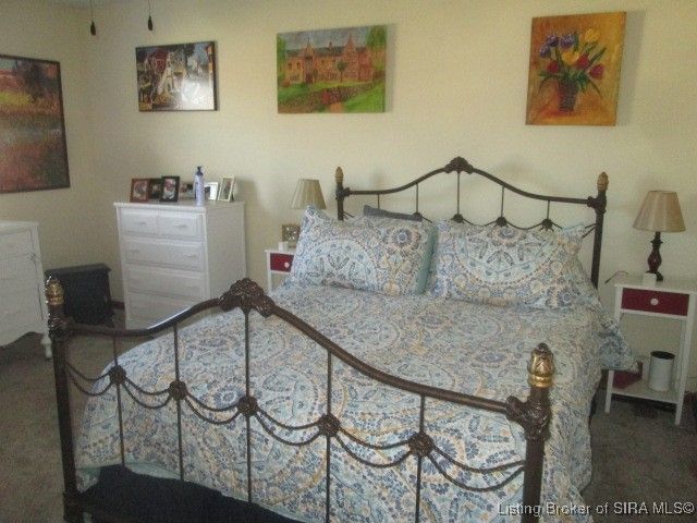 3318 Julian Drive, New Albany, IN 47150