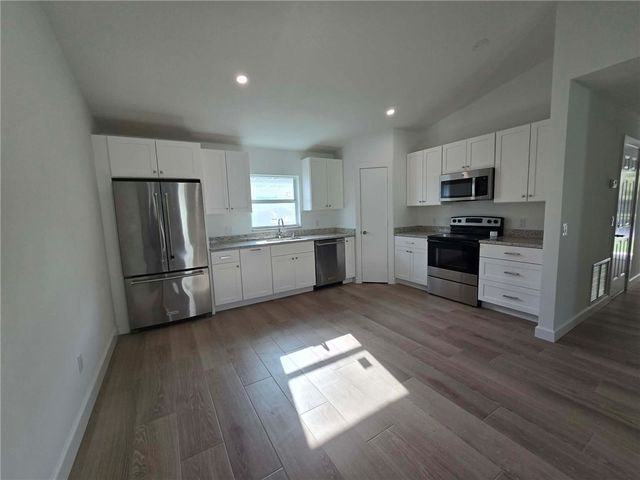 6125 7th Place, Vero Beach, FL 32968