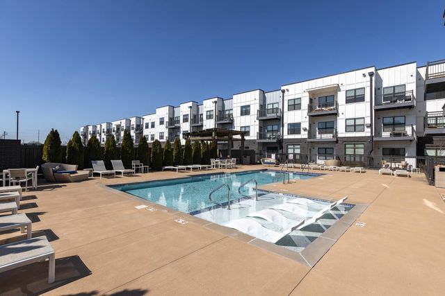 1638 54th Ave N Apt 121, Nashville, TN 37209