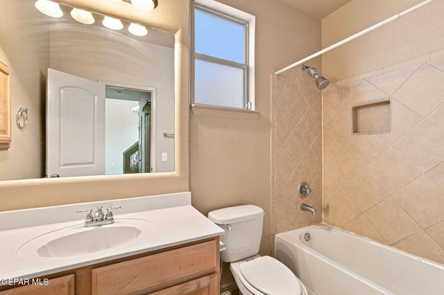 6393 FRANKLIN GATE Drive, El Paso, TX 79912