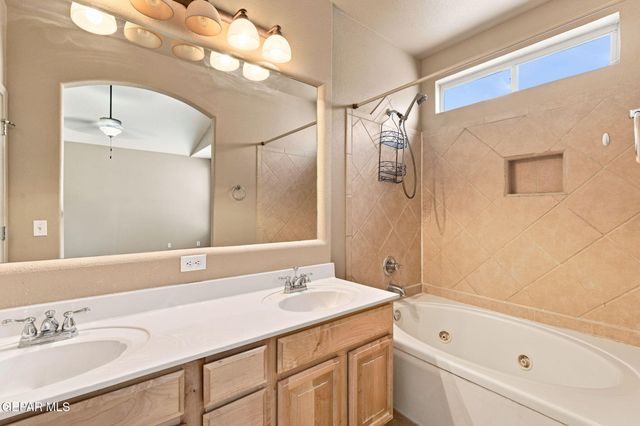 6393 FRANKLIN GATE Drive, El Paso, TX 79912