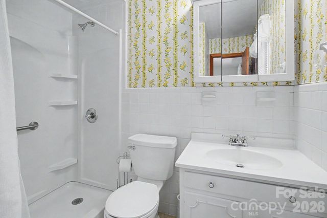 788 Alexander Road, Alexander, NC 28701