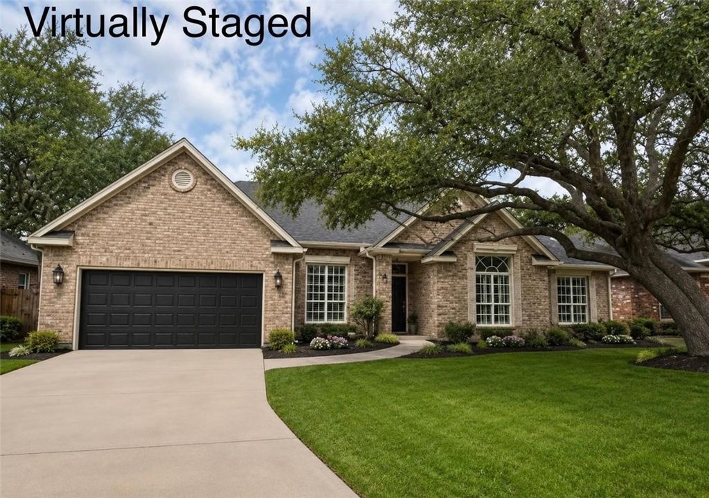 302 Cherry Hills Dr, Rockport, TX 78382 — photo 2