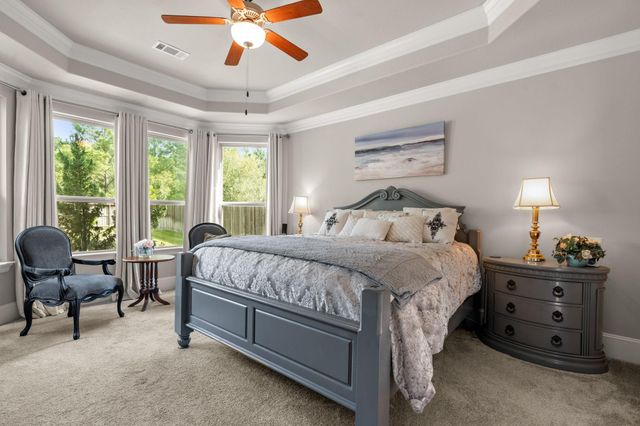 18 Trailing Lantana Place, The Woodlands, TX 77354