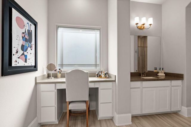 18 Trailing Lantana Place, The Woodlands, TX 77354