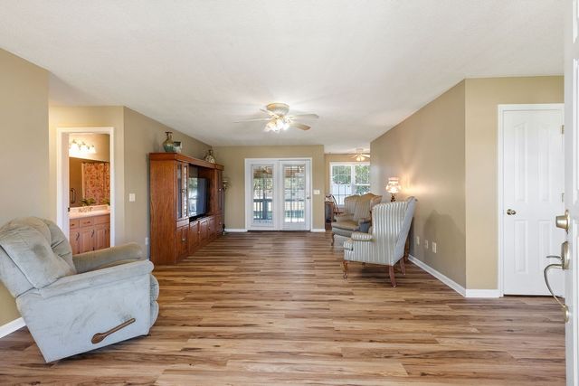 1705 Luther Ave, Lawrenceburg, TN 38464