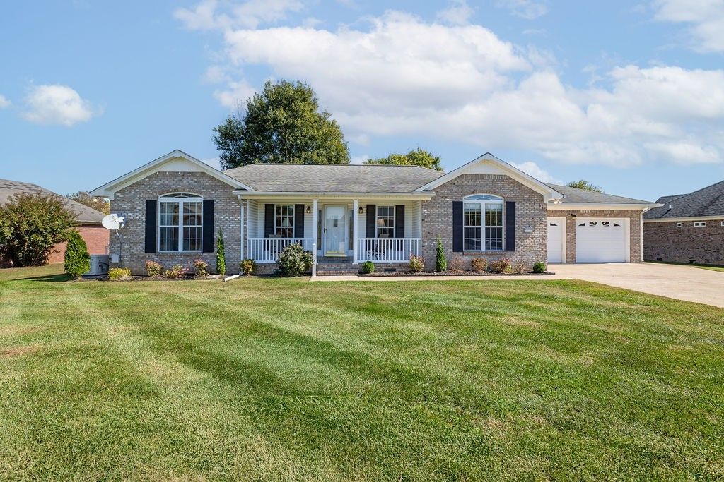 1705 Luther Ave, Lawrenceburg, TN 38464