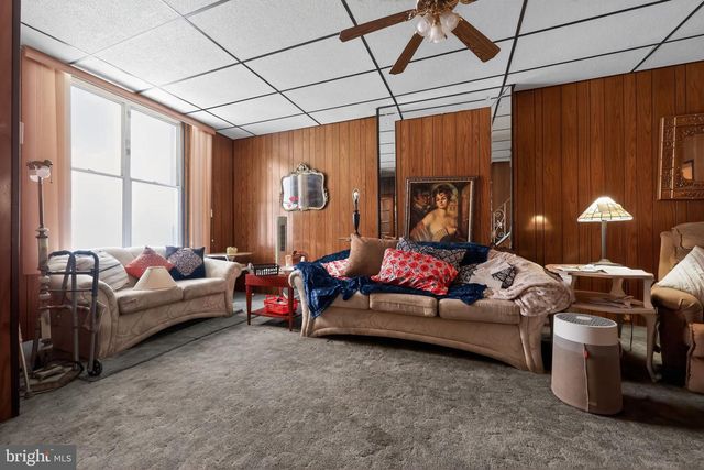 1123 WOLF ST, Philadelphia, PA 19148