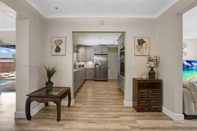 2310 De Soto Dr, Miramar, FL 33023