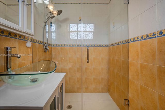 2310 De Soto Dr, Miramar, FL 33023