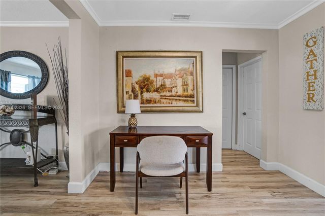 2310 De Soto Dr, Miramar, FL 33023