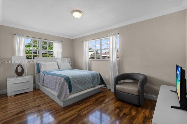 2310 De Soto Dr, Miramar, FL 33023