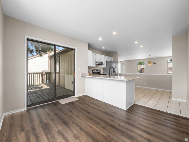 2450 W HARD ROCK DR, Taylorsville, UT 84129
