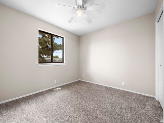 2450 W HARD ROCK DR, Taylorsville, UT 84129